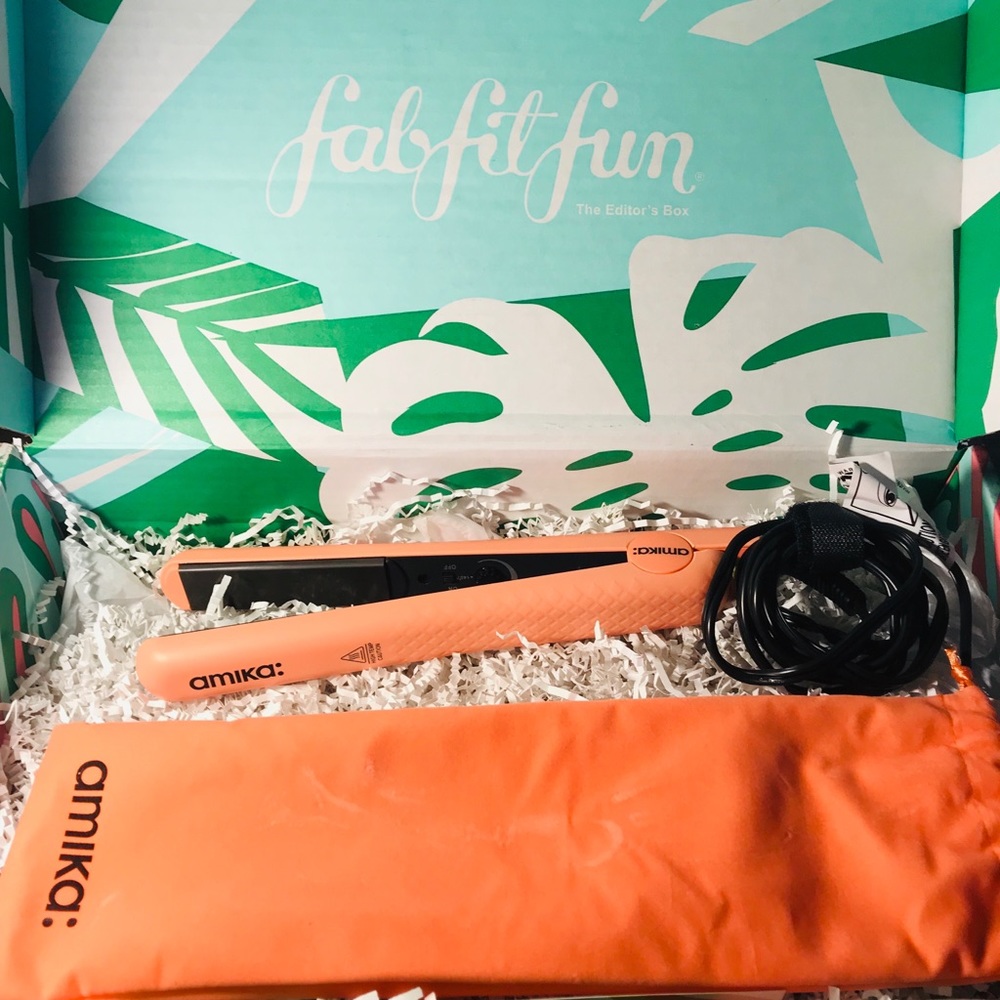Amika flat iron